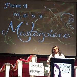 Meet your Posher, Joycelyn